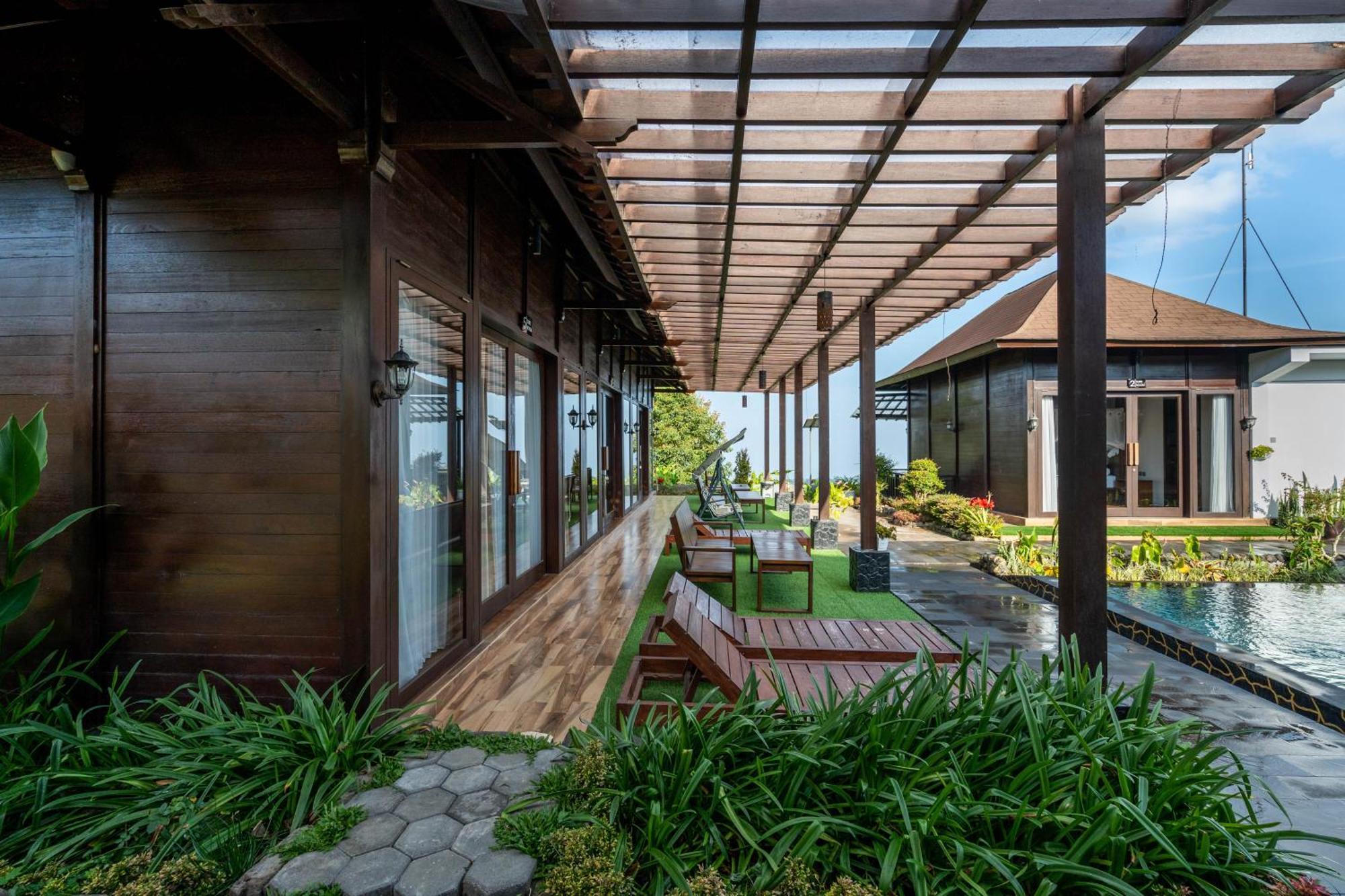 Shankara Munduk  Exterior photo